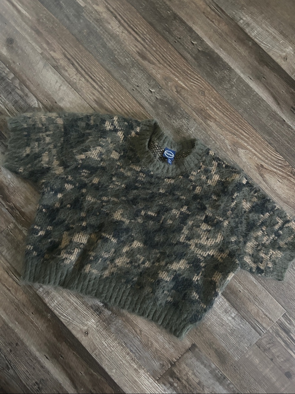 Scoop Women’s Olive Green Cropped Short Sleeve Camouflage Knit Sweater Sz XXL 20
